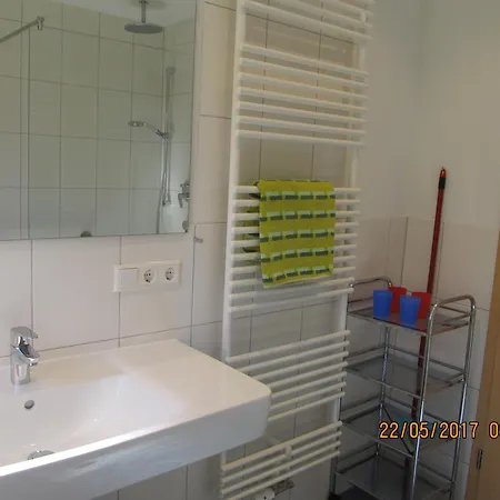 Erben Apartment *
